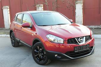 2010 Nissan Qashqai Photos