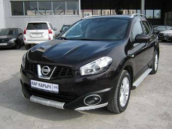 2011 Nissan Qashqai Photos