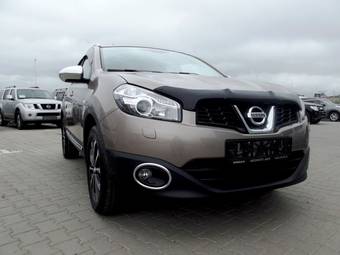 2011 Nissan Qashqai Photos