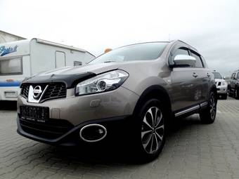 2011 Nissan Qashqai Pictures
