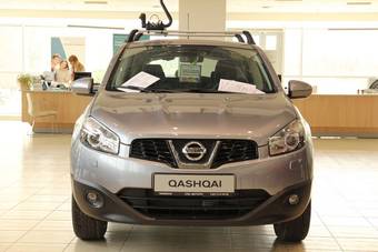 2012 Nissan Qashqai Pictures