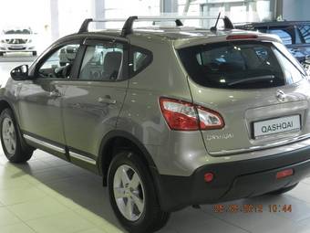 2012 Nissan Qashqai Photos