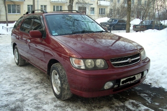 1997 Nissan R~nessa