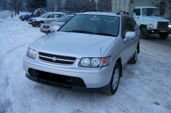1997 Nissan R~nessa