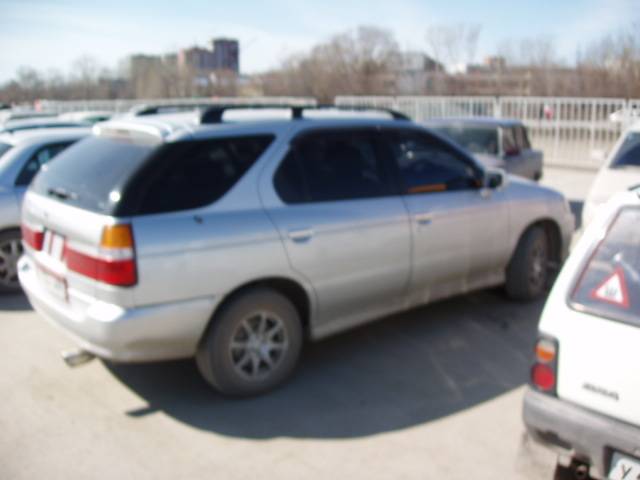 1997 Nissan R~nessa