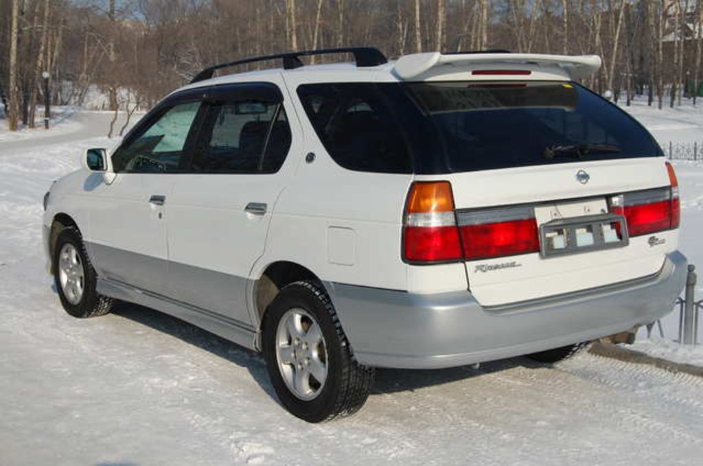 1997 Nissan R~nessa