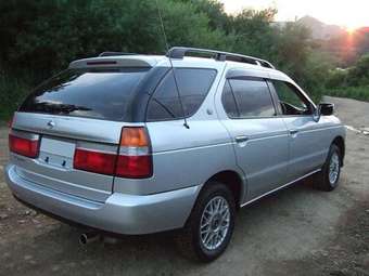 1997 R~nessa