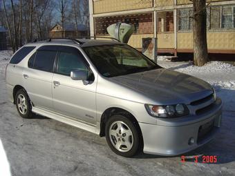 1998 Nissan R~nessa