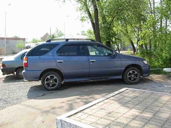 1998 Nissan R~nessa