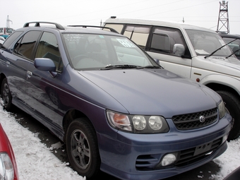1998 Nissan R~nessa