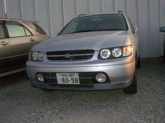 1998 Nissan R~nessa