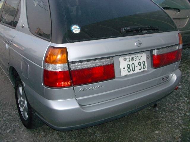 1998 Nissan R~nessa