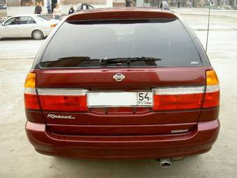 Nissan R~nessa