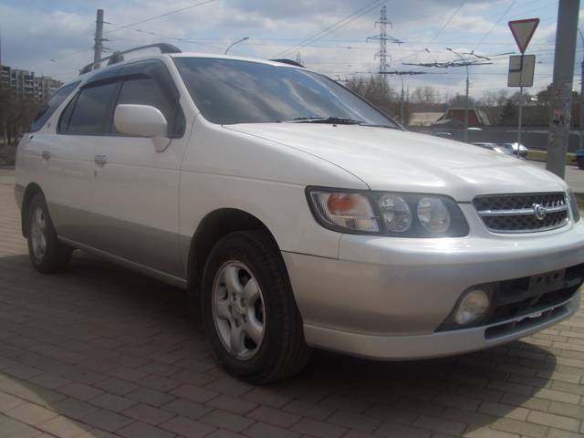 1998 Nissan R~nessa