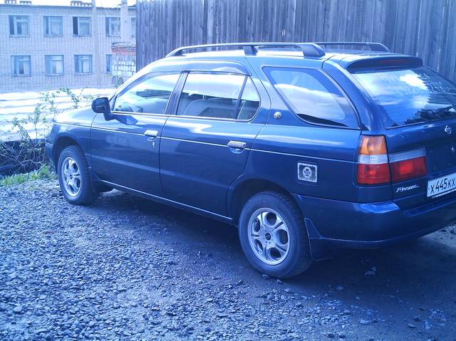 1998 Nissan R~nessa