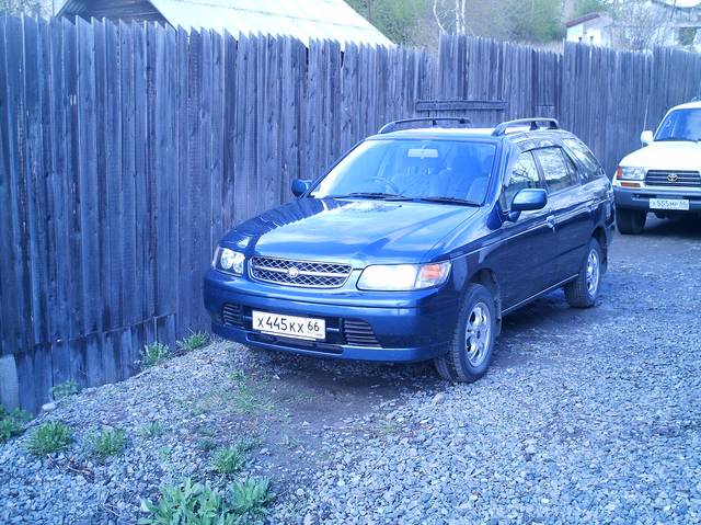 1998 Nissan R~nessa