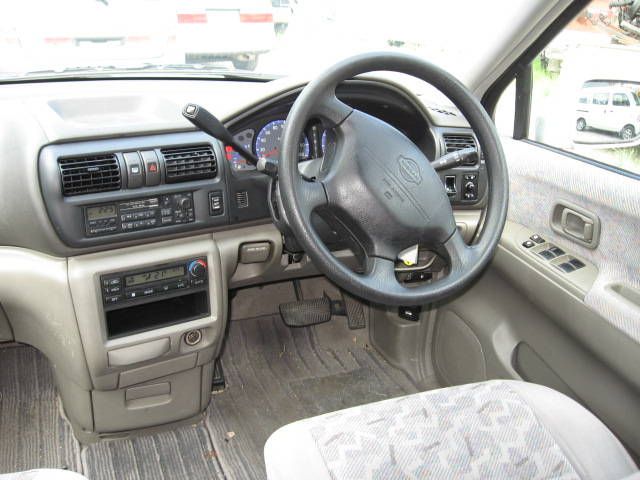 1998 Nissan R~nessa