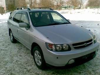 1998 Nissan R~nessa