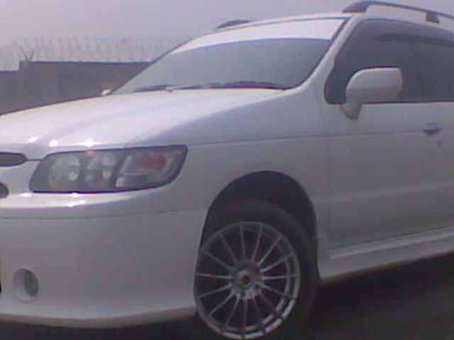 1998 Nissan R~nessa