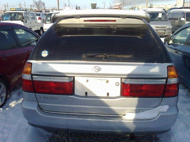 1998 Nissan R~nessa