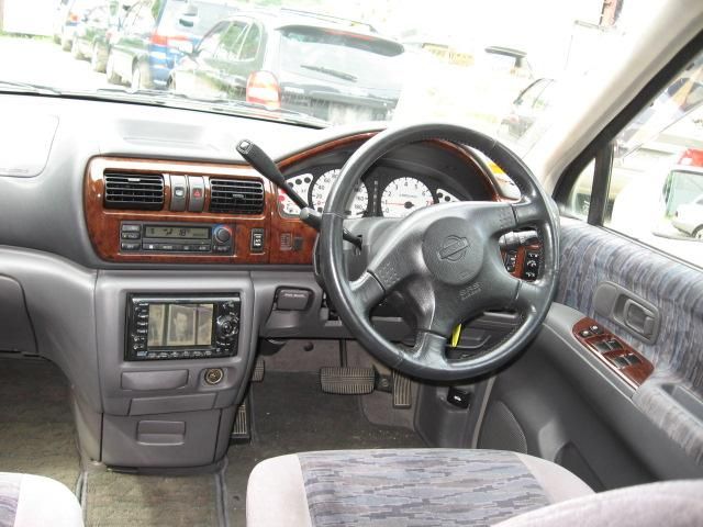 1998 Nissan R~nessa