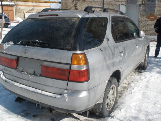1998 Nissan R~nessa