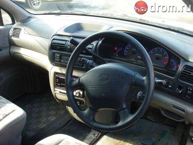 1998 Nissan R~nessa