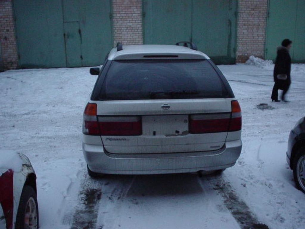 1998 Nissan R~nessa