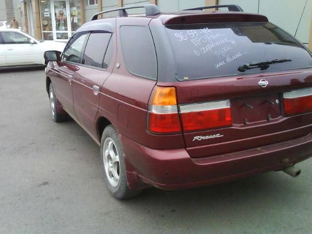 1998 Nissan R~nessa