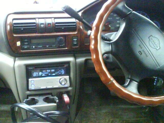 1998 Nissan R~nessa
