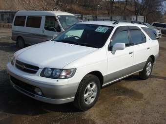 1998 Nissan R~nessa