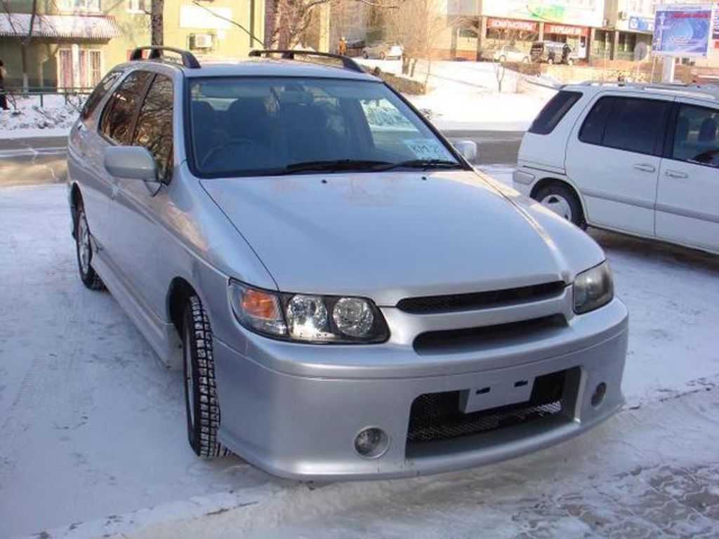 1998 Nissan R~nessa