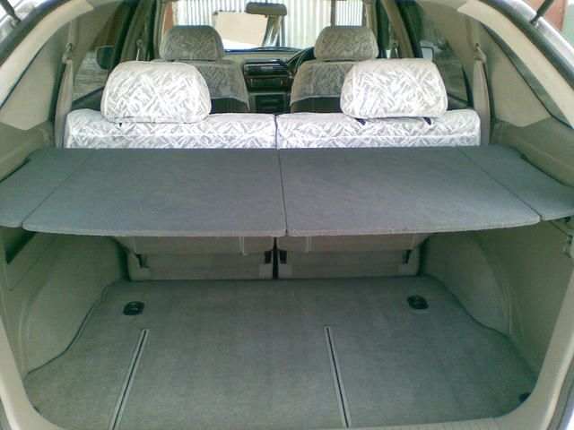 1998 Nissan R~nessa