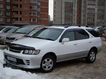 1998 Nissan R~nessa