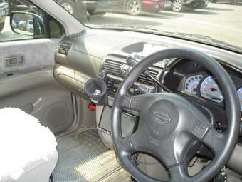 Nissan R~nessa