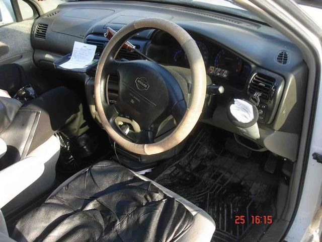 1998 Nissan R~nessa