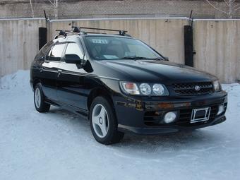 1998 Nissan R~nessa