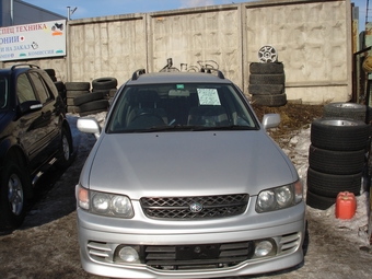 1998 Nissan R~nessa