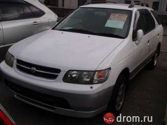 1998 Nissan R~nessa