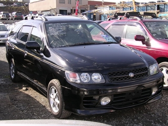 1999 Nissan R~nessa