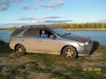 1999 Nissan R~nessa