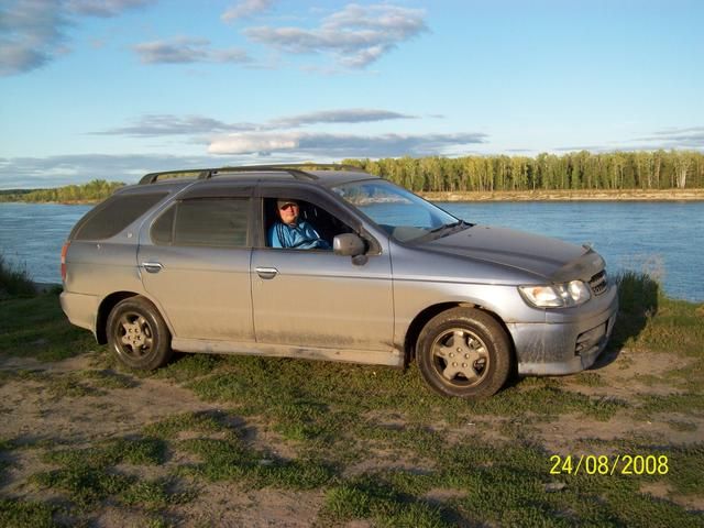 1999 Nissan R~nessa