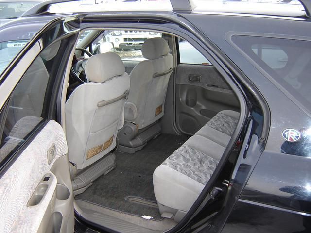 1999 Nissan R~nessa