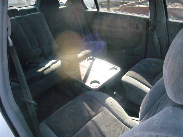 1999 Nissan R~nessa