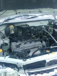 1999 Nissan R~nessa Pictures