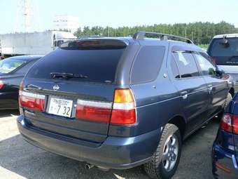 1999 Nissan R~nessa Pictures