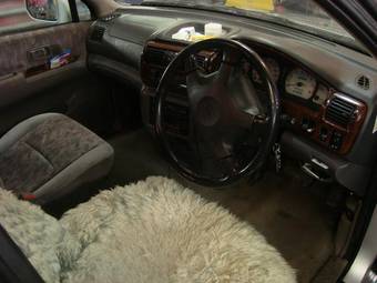 1999 Nissan R~nessa For Sale
