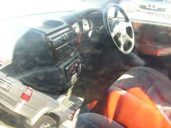 1999 Nissan R~nessa For Sale