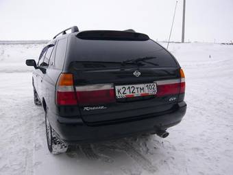 1999 Nissan R~nessa For Sale