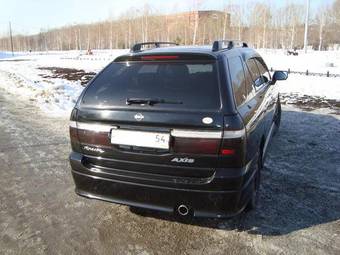 1999 Nissan R~nessa Pictures